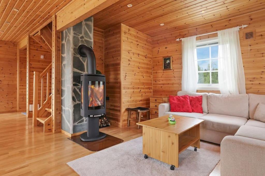 Hytte I Flott Natur Alta Esterno foto